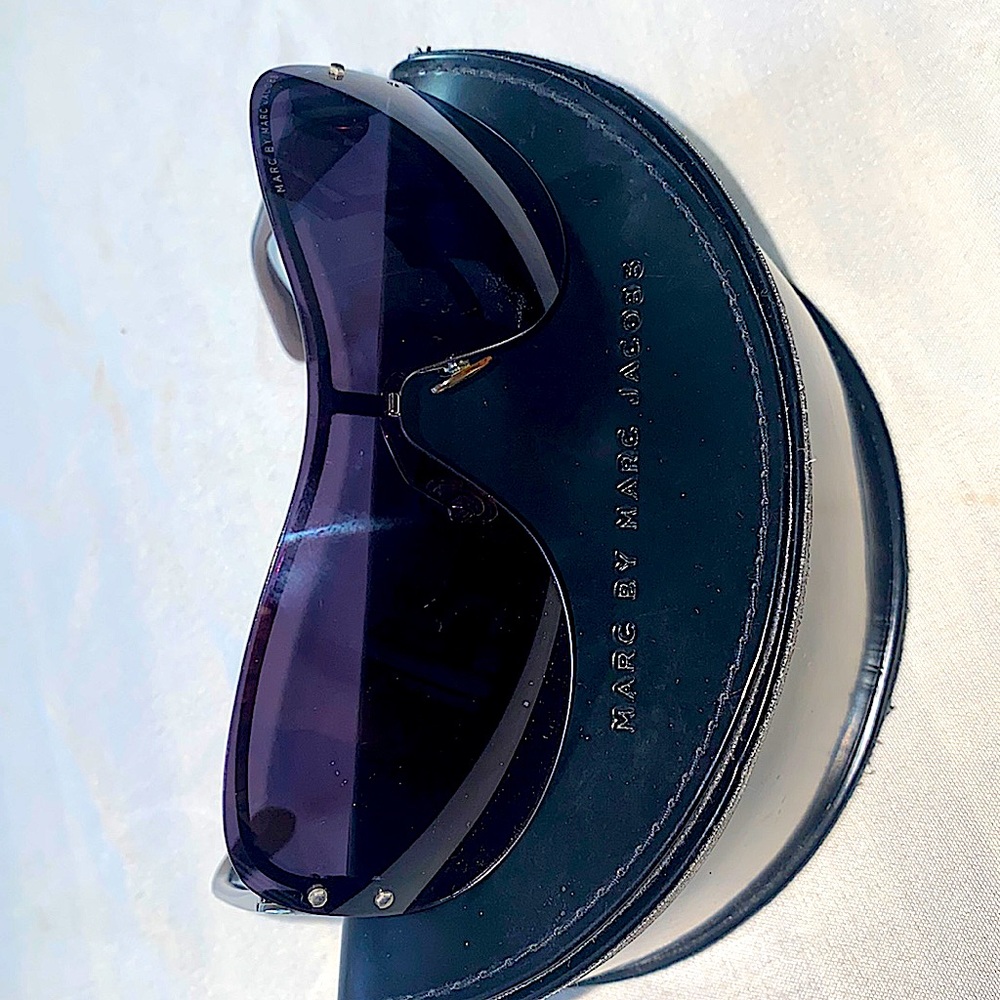 Sunglasses by Marc Jacobs.